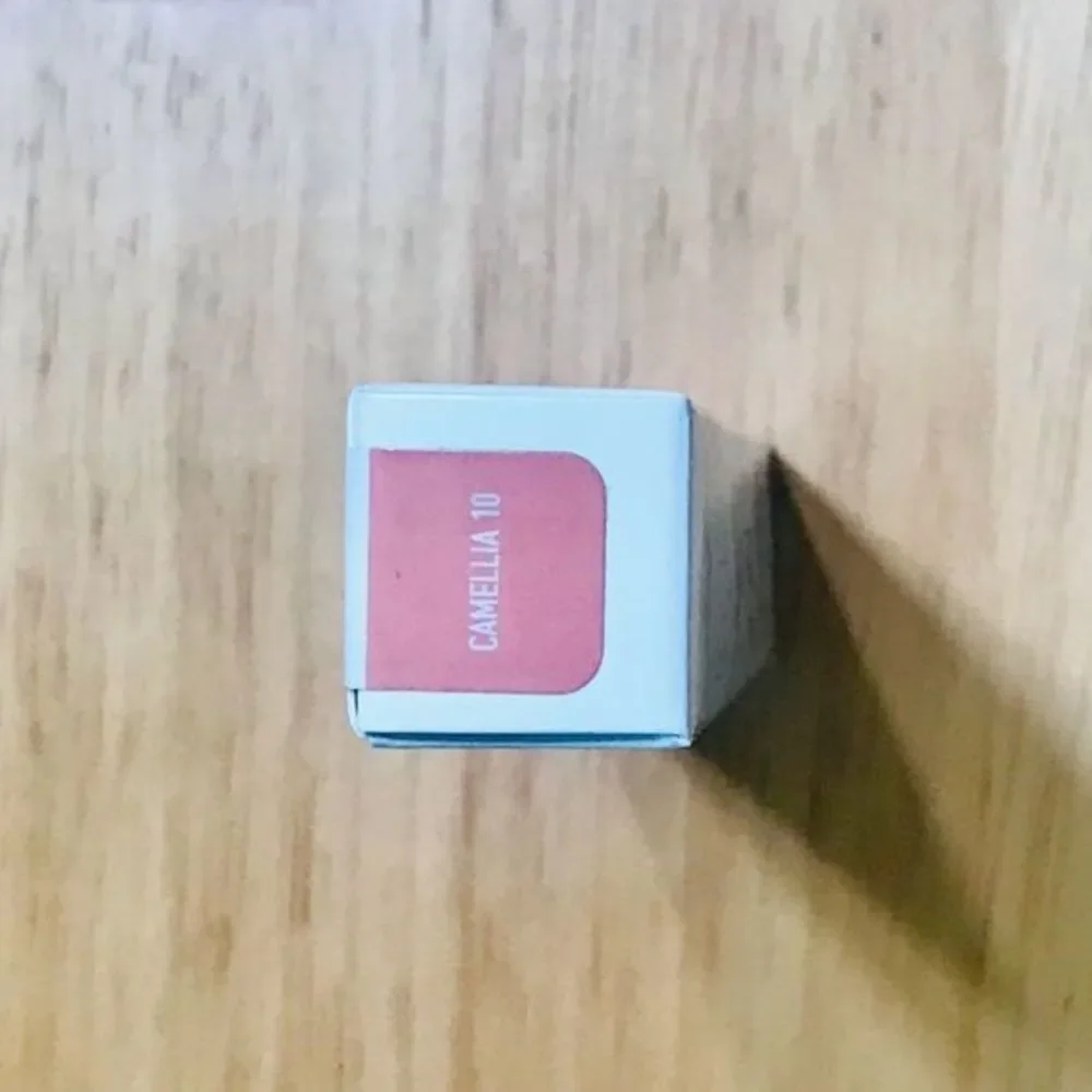 Vegan Beauty Lip Gloss Camellia